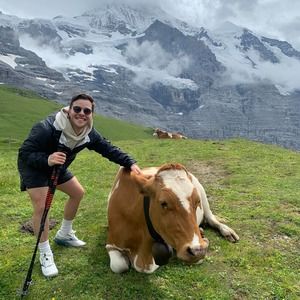 Meet your Posher, Aaron